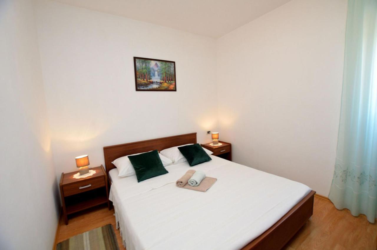 Apartments Mariano Baldasi Екстер'єр фото