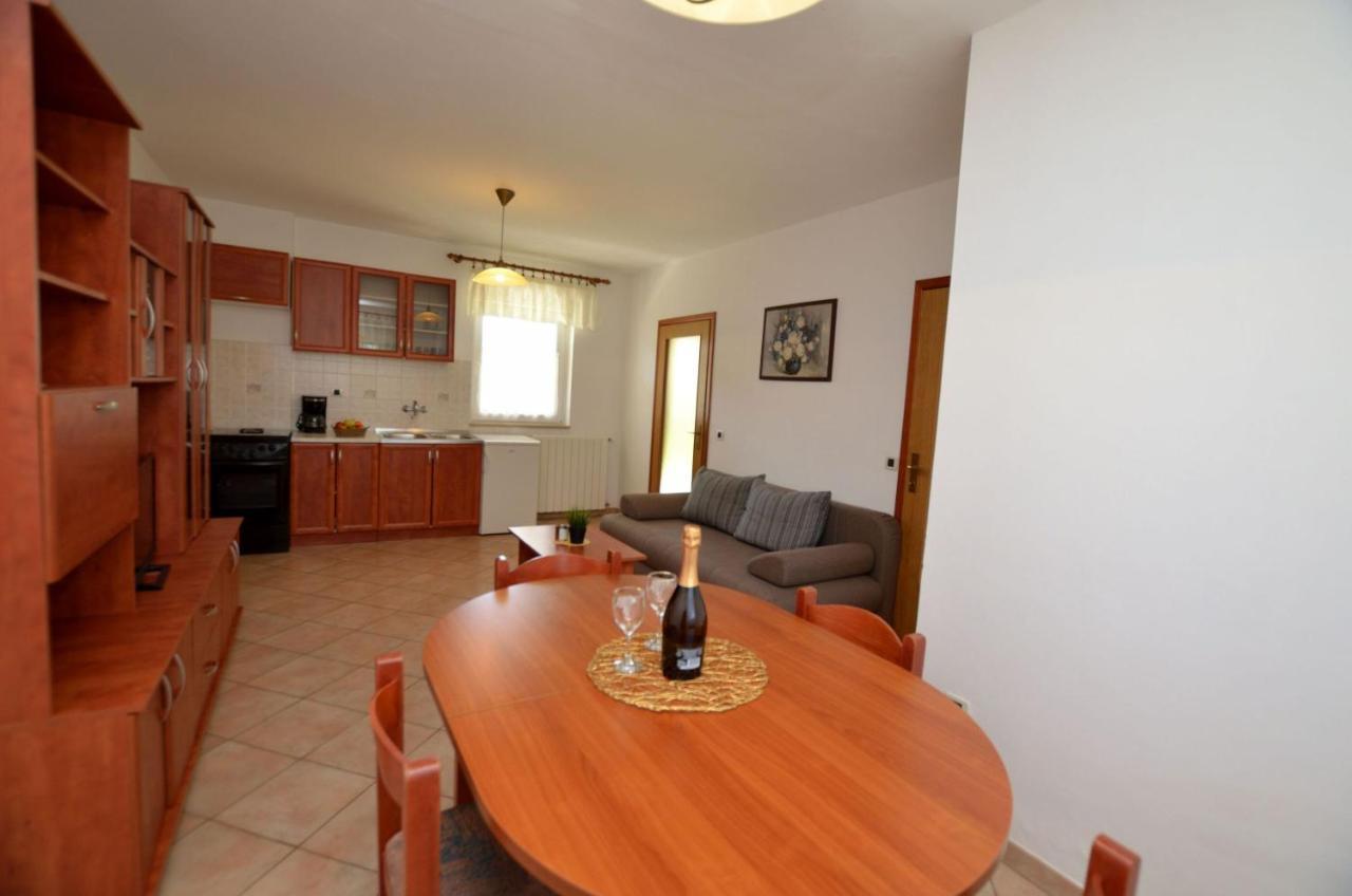 Apartments Mariano Baldasi Екстер'єр фото