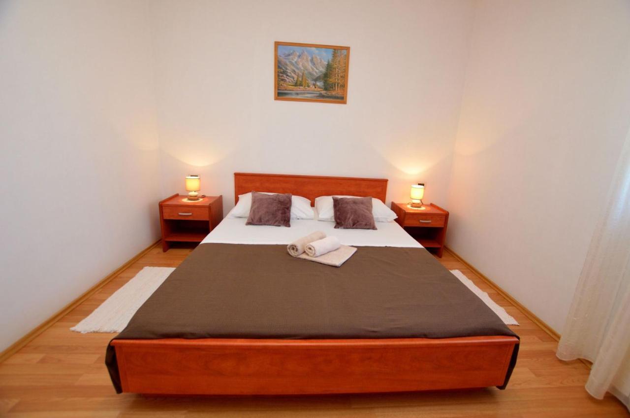 Apartments Mariano Baldasi Екстер'єр фото